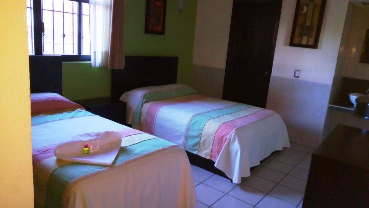 Hotel Real Plaza Ocosingo エクステリア 写真