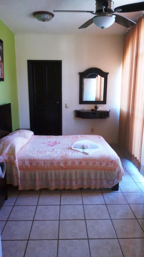 Hotel Real Plaza Ocosingo エクステリア 写真